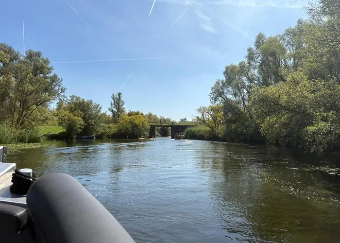 Recreatie База отдыха *